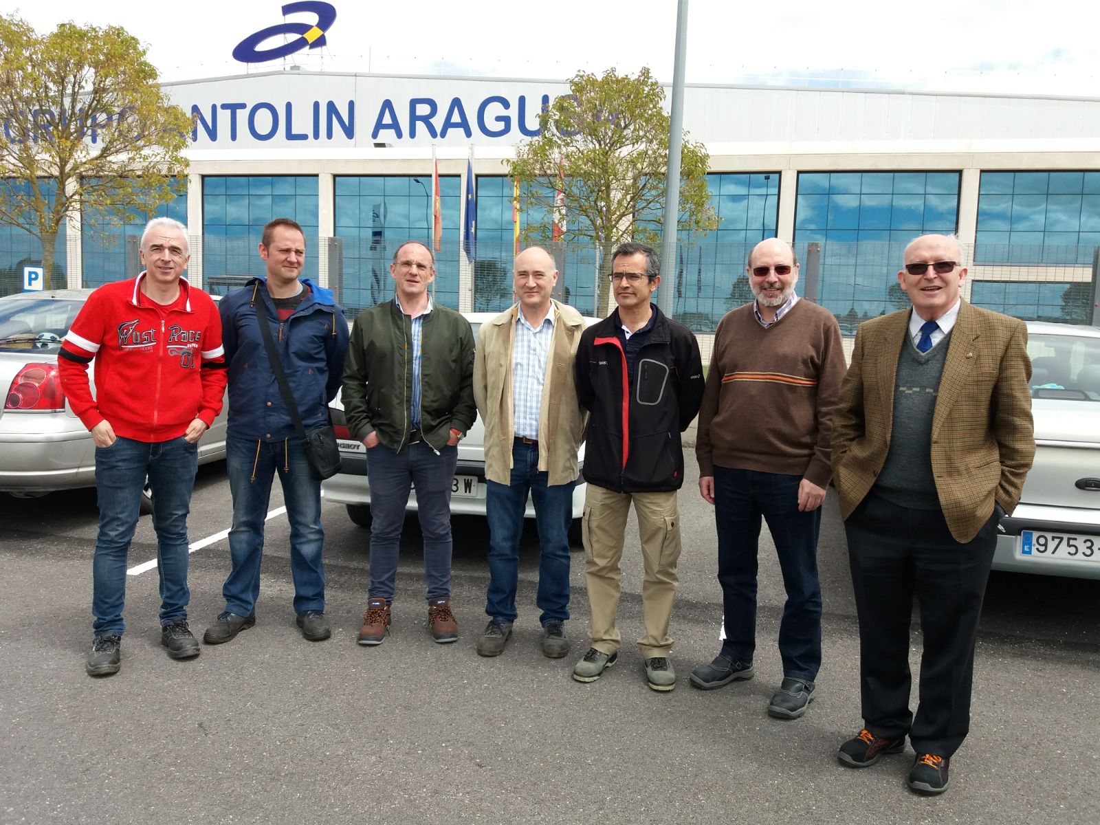 VISITA DE UN GRUPO DE PROFESORES  A LAS INSTALACIONES DE ARAGUSA