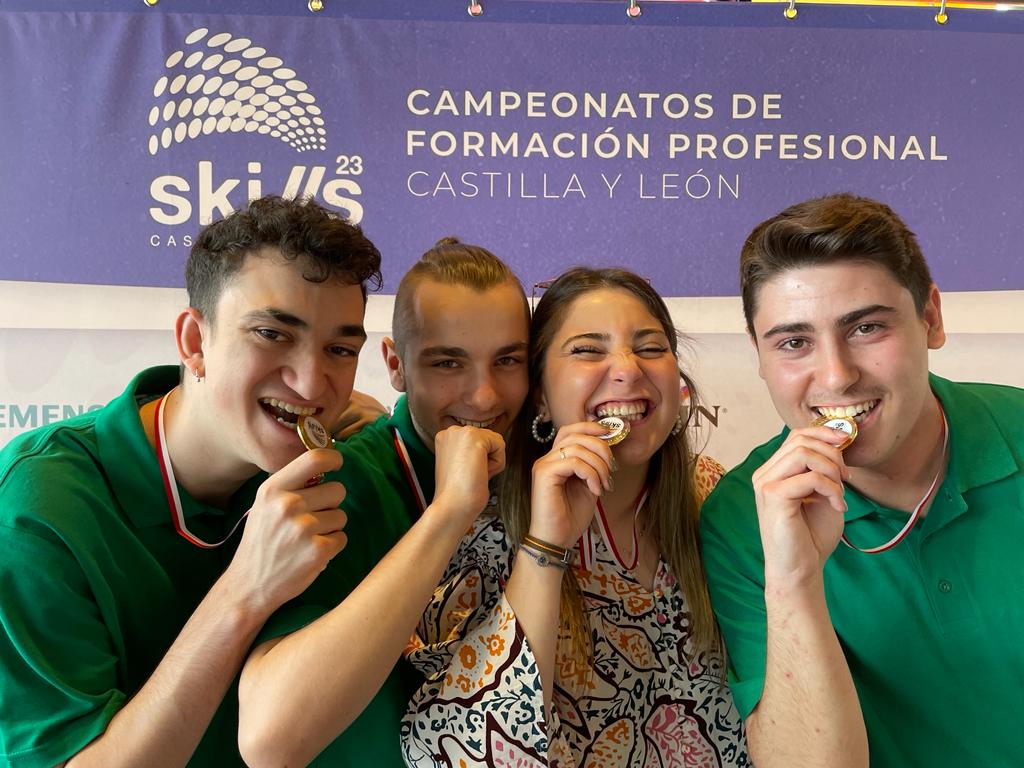 Lluvia de medallas para los alumnos del Buru en los Skills de Castilla y León.